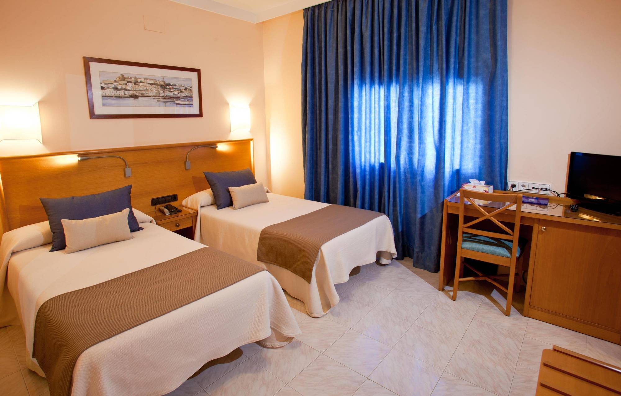 Hotel Ses Figueres Talamanca  Dış mekan fotoğraf